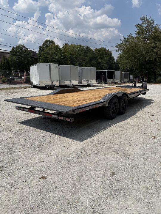 New 2027 Diamond C 8.5x24 Equipment, 18' Tilt, Drive-Over Fenders HXD210