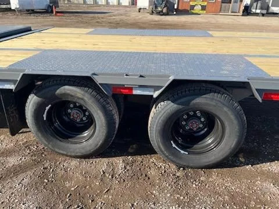 New 2026 Delco Trailers 32' 22,999#lb GVWR Deckover Trailer