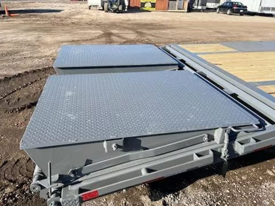 New 2026 Delco Trailers 32' 22,999#lb GVWR Deckover Trailer