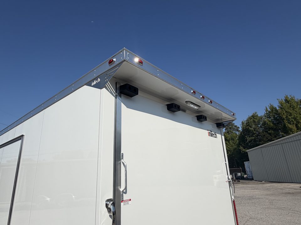 New 2027 8.5X28 inTech RACE TRAILER