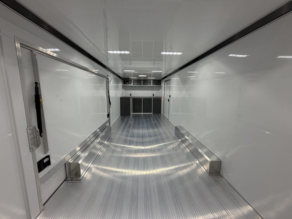 New 2027 8.5X28 inTech RACE TRAILER