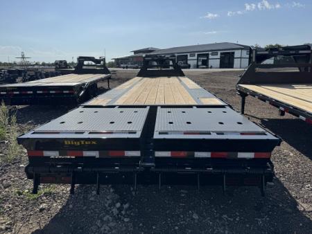 New 2027 Big Tex Trailers 14GN-30D5A Flatbed Trailer