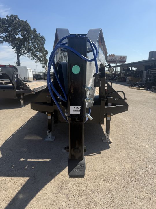 New 2027 Diamond C Trailers FMAX216 102X35 MR Gooseneck Bodies