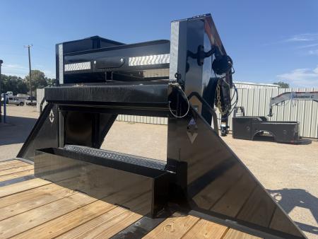 New 2027 Diamond C Trailers FMAX216 102X35 MR Gooseneck Bodies