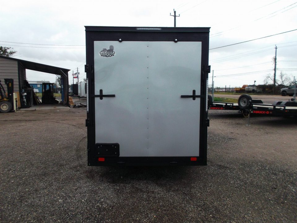 2027 Covered Wagon photo 6