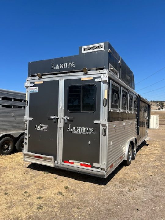 2018 Lakota photo 2