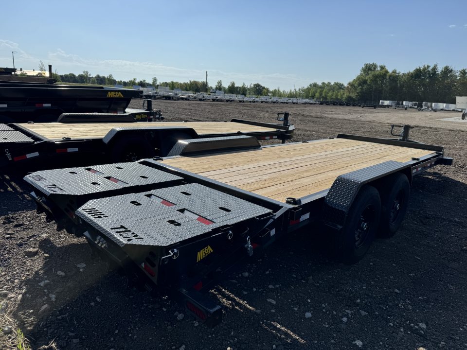 New 2027 Big Tex Trailers 14EH-20D3A Equipment Trailer