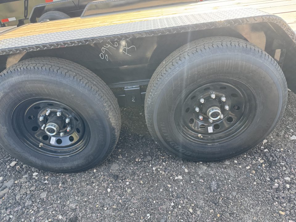 New 2027 Big Tex Trailers 14EH-22D3A Equipment Trailer
