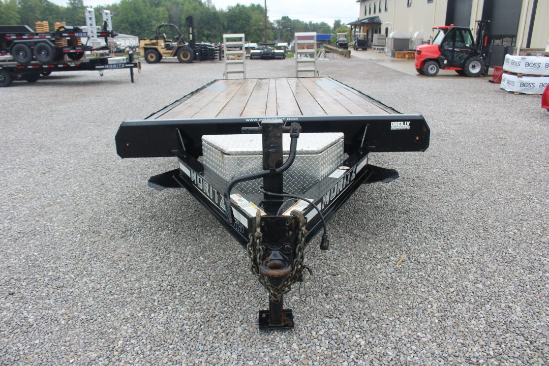 Used 2025 Moritz 8' 6" x 22' + 4' Deckover Flatbed w/ Beavertail - Aluminum Ramps - 16,000# GVW