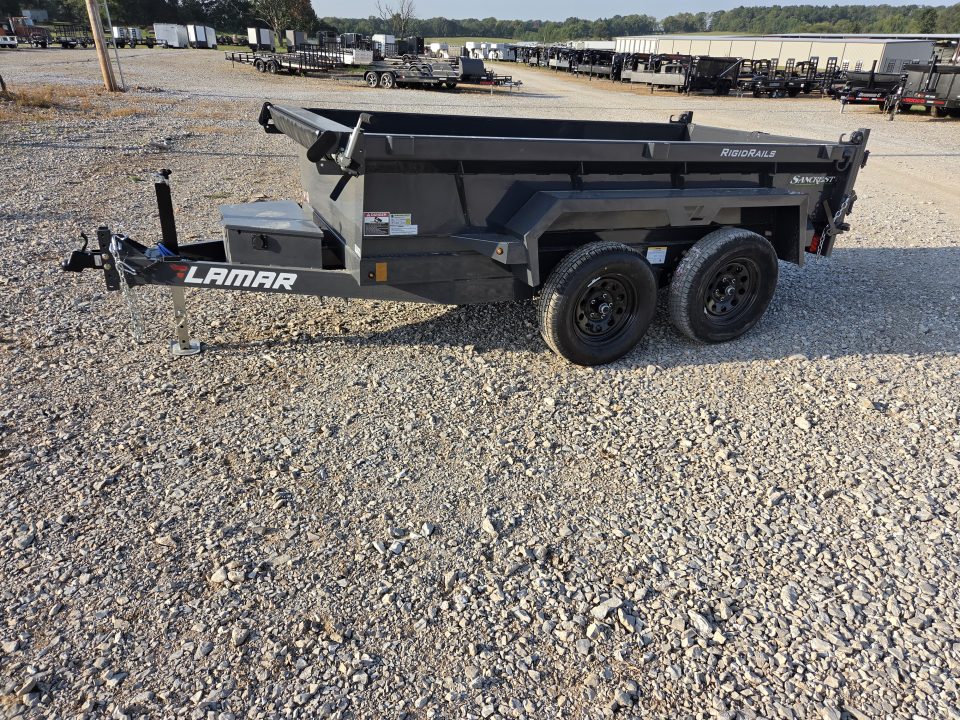 New 2027 Lamar 60X10 TANDEM 7K DUMP W/18" SIDES & SPREADER GATE