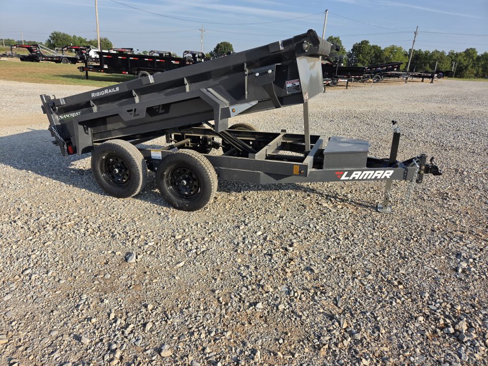 New 2027 Lamar 60X10 TANDEM 7K DUMP W/18" SIDES & SPREADER GATE