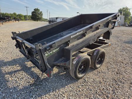 New 2027 Lamar 60X10 TANDEM 7K DUMP W/18" SIDES & SPREADER GATE