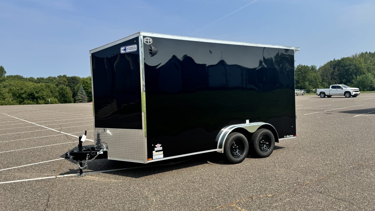 2027 Continental Cargo photo 5
