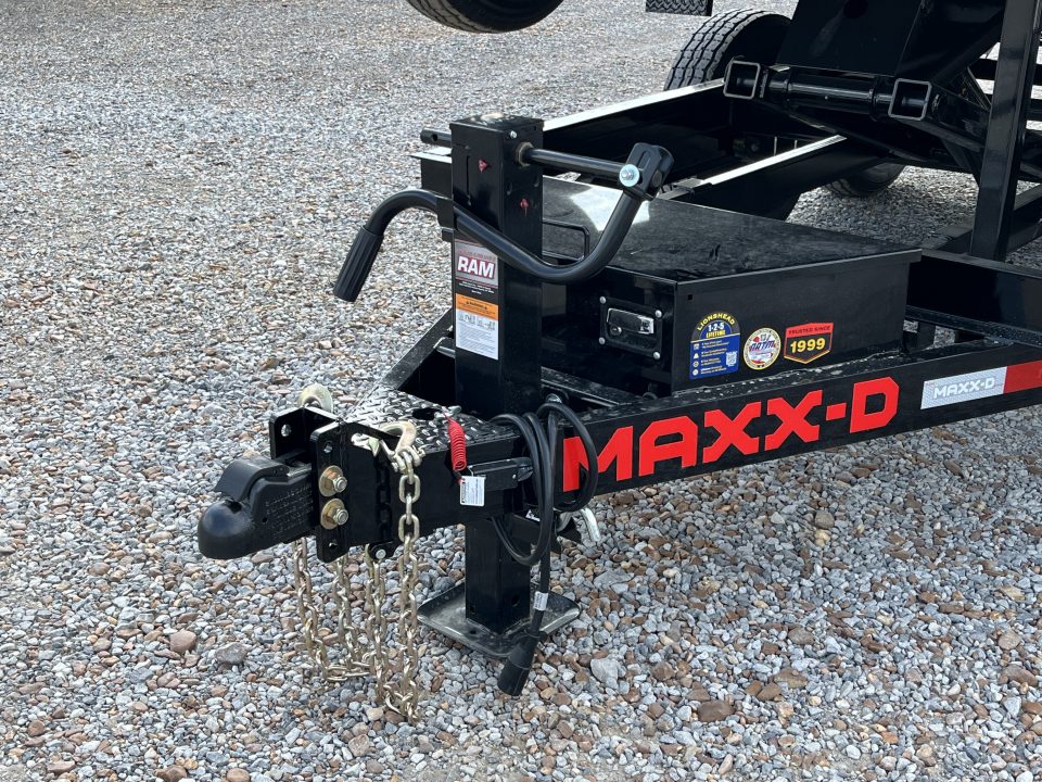 New 2027 MAXXD 72"x12' 14k Dump Trailer