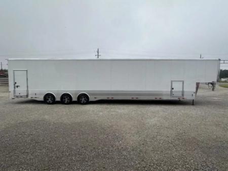 New 2027 Sundowner 3 Car Wedge Enclosed Gooseneck Car Hauler