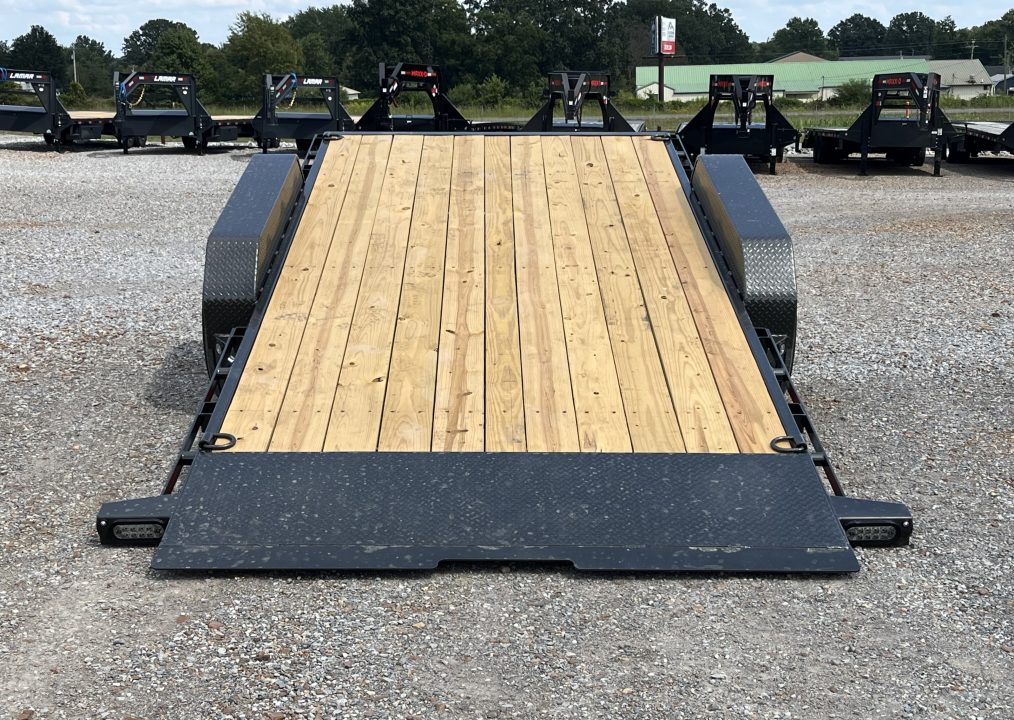 New 2027 MAXXD 83" X 22' 17.5K Tilt Equipment Trailer