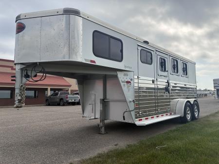 Used 2017 Sundowner Trailers 3H GN Horse Trailer