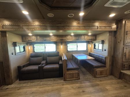 New 2027 Lakota 4H 19' LQ Infinity *Side Load* Horse Trailer
