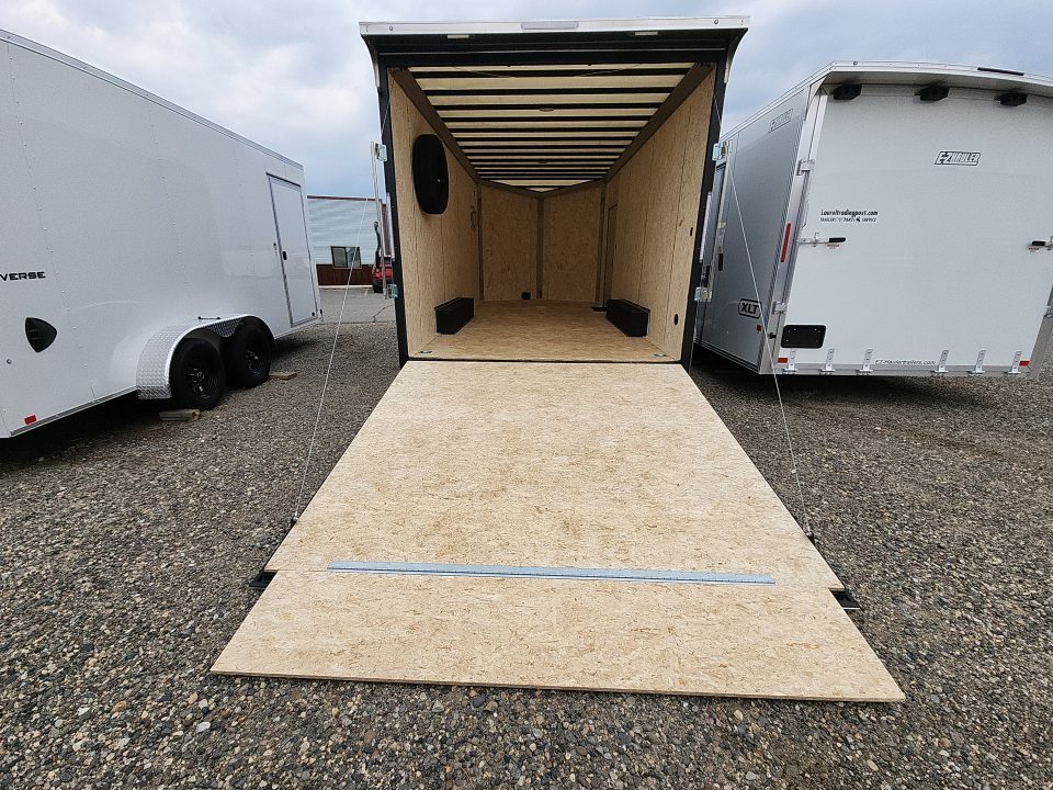 2027 Formula Trailers photo 5