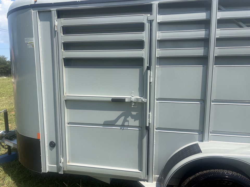 Used 2023 Delta Mfg 14' HORSE/STOCK COMBO BUMPER PULL Horse Trailer