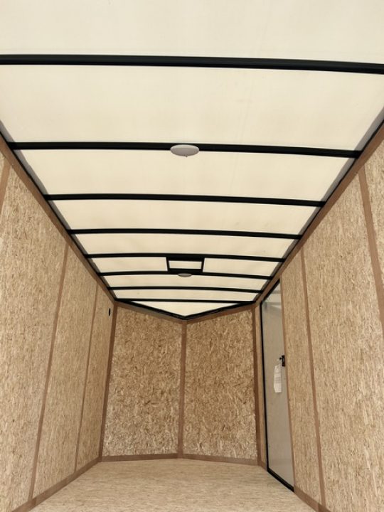 2027 Discovery photo 4
