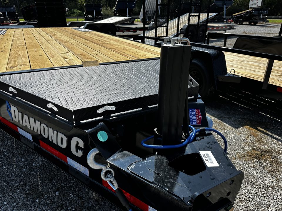New 2027 Diamond C Trailers DEC210 Deckover Trailer