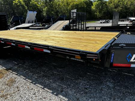 New 2027 Diamond C Trailers DEC210 Deckover Trailer