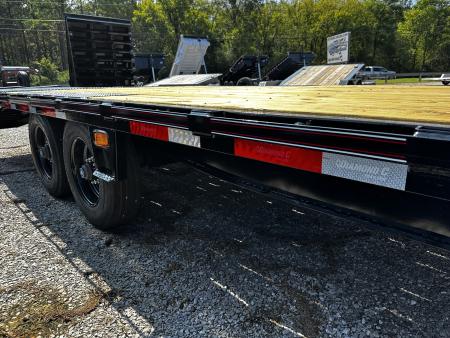 New 2027 Diamond C Trailers DEC210 Deckover Trailer