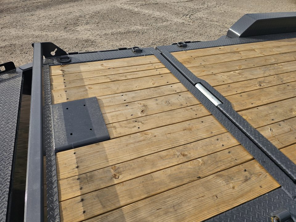 New 2027 Iron Bull 20' 20k Tilt Deck Equipment Trailer