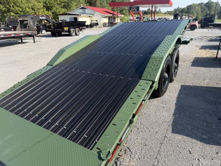 New 2027 Diamond C HXD210 Tilt Trailer PRO TILT , 12K POP UP WINCH ,POWER JACK AND BLACK ALUMATRAX FLOOR