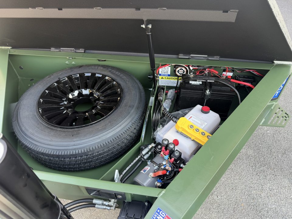 New 2027 Diamond C HDT 208 Tilt Trailer PRO TILT *BLACK IDONIZED ALUMATRAX, HYDRO JACK, 12K POP UP WINCH