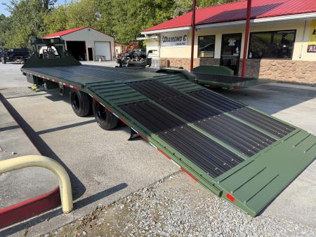 New 2027 Diamond C FMAX212 GOOSENECK TRAILER PACESETTER , GPS, HYDRO DOVE & JACKS , DISC BRAKES , *BLACK ANDONIZED FLOOR