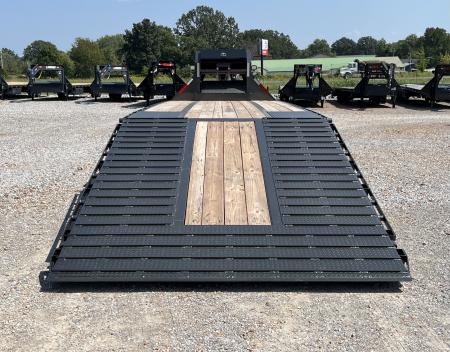 New 2027 MAXXD Hydraulic Dovetail Gooseneck Trailer | 34' x 102' 30K GVWR