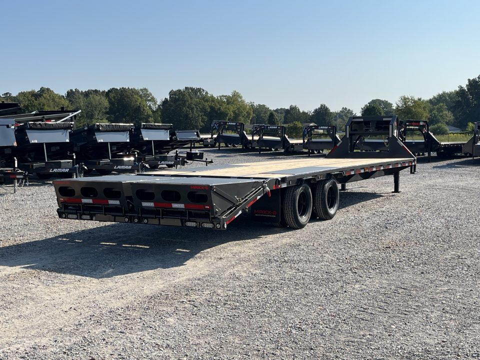 New 2027 MAXXD Gooseneck Flatbed Trailer | 102" x 32' 25.9K GVWR