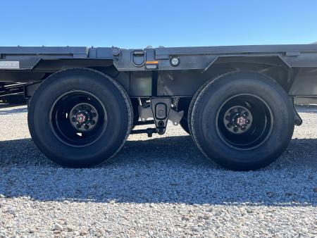 New 2027 MAXXD Hydraulic Dovetail Gooseneck Trailer | 34' x 102' 25.9K GVWR