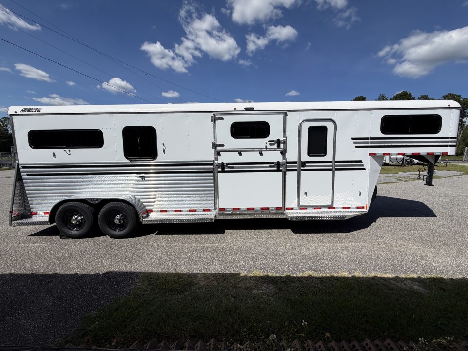 New 2027 Gore Trailers GN 2+1 w/DR and Side Ramp Horse Trailer