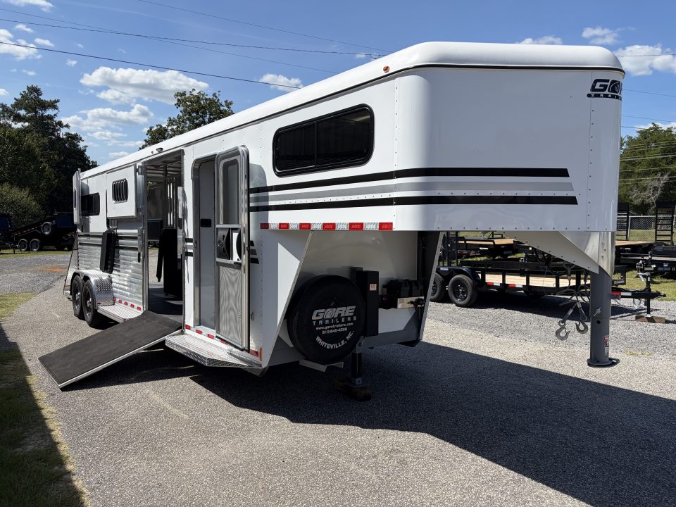 New 2027 Gore Trailers GN 2+1 w/DR and Side Ramp Horse Trailer