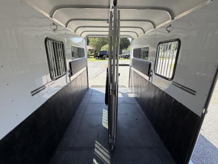 New 2027 Gore Trailers GN 2+1 w/DR and Side Ramp Horse Trailer
