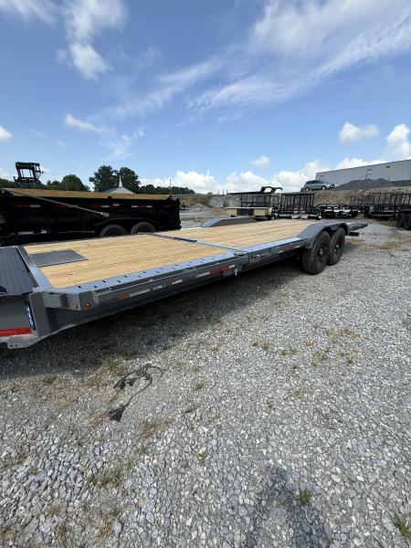 New 2027 Diamond C HXD 207 Tilt Trailer, 102” WIDE, DRIVE OVER FENDERS, WINCH PLATE AND ROLLER