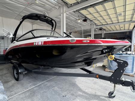 Used 2025 Yamaha Boats AR 195 Jet Boat