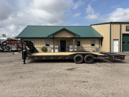 New 2027 MAXX-D H8X Equipment Trailer