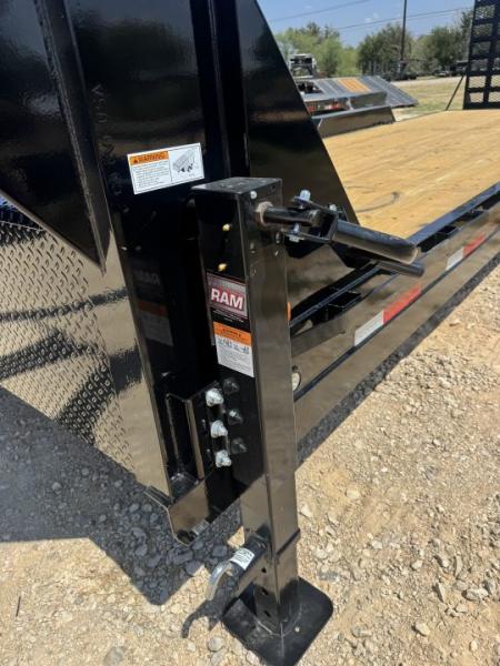 New 2027 MAXX-D C8X8324G-8884 Flatbed Trailer