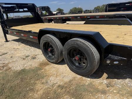 New 2027 MAXX-D C8X8324G-8884 Flatbed Trailer