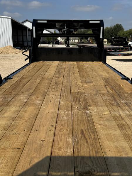 New 2027 MAXX-D C8X8324G-8885 Flatbed Trailer