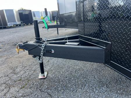 New 2027 Look Trailers ST-DLX BARN DOOR 8.5x16 7K Cargo / Enclosed Trailer