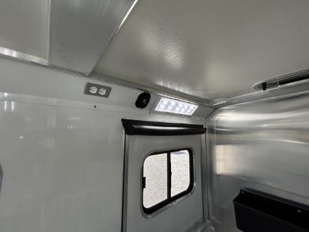 New 2027 Cimarron Showstar 503