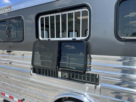 New 2027 Cimarron Showstar 503