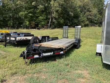 New 2017 Diamond C Trailers 19LPX-20X82 Equipment Trailer