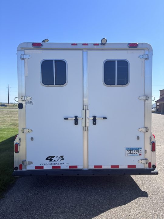 Used 2014 4-Star Trailers 3H 10'LQ Horse Trailer with Drop Down Bunk