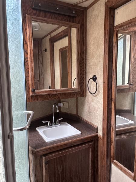 Used 2014 4-Star Trailers 3H 10'LQ Horse Trailer with Drop Down Bunk